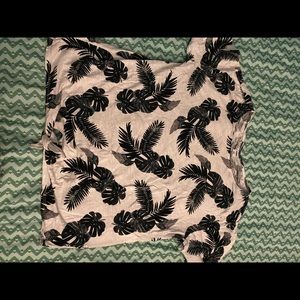Black and white front tie flower print top